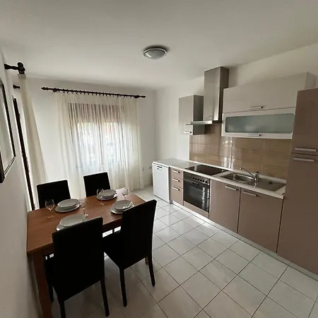 Apartmani Balsic Malinska Exterior photo